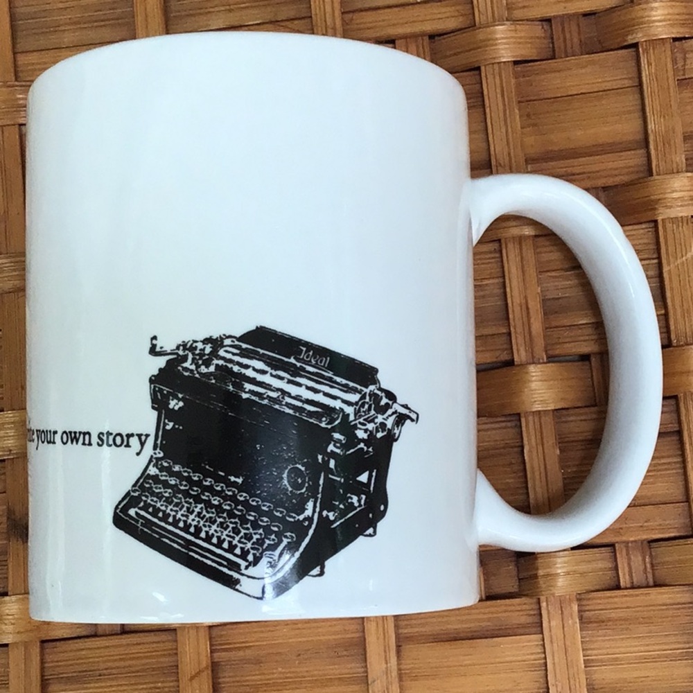 Vintage‎ Ideal Typewriter Black & White Write Your Own Story Minimalist Mug